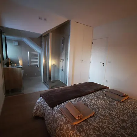 Casa Flipe - C Bragança